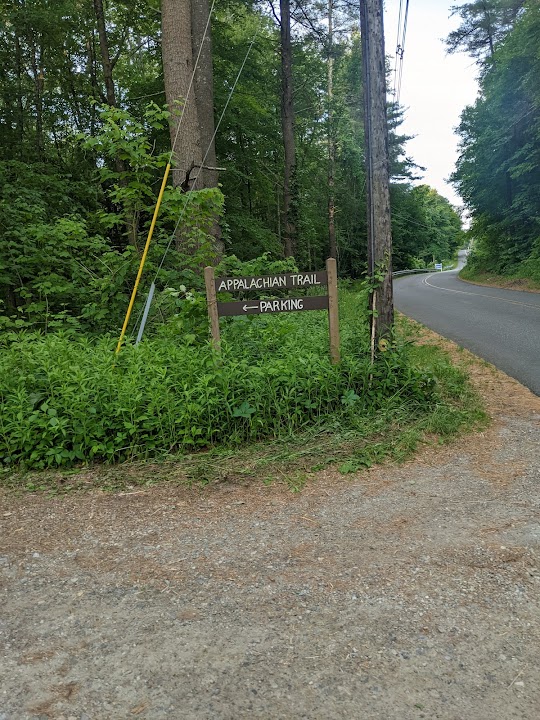 Appalachian Trail at Lake Buel Rd, MA