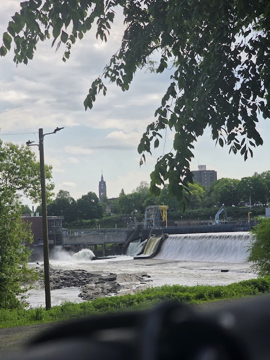 Hadley Falls Canal Park