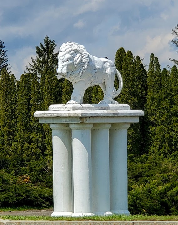 Spruces Park