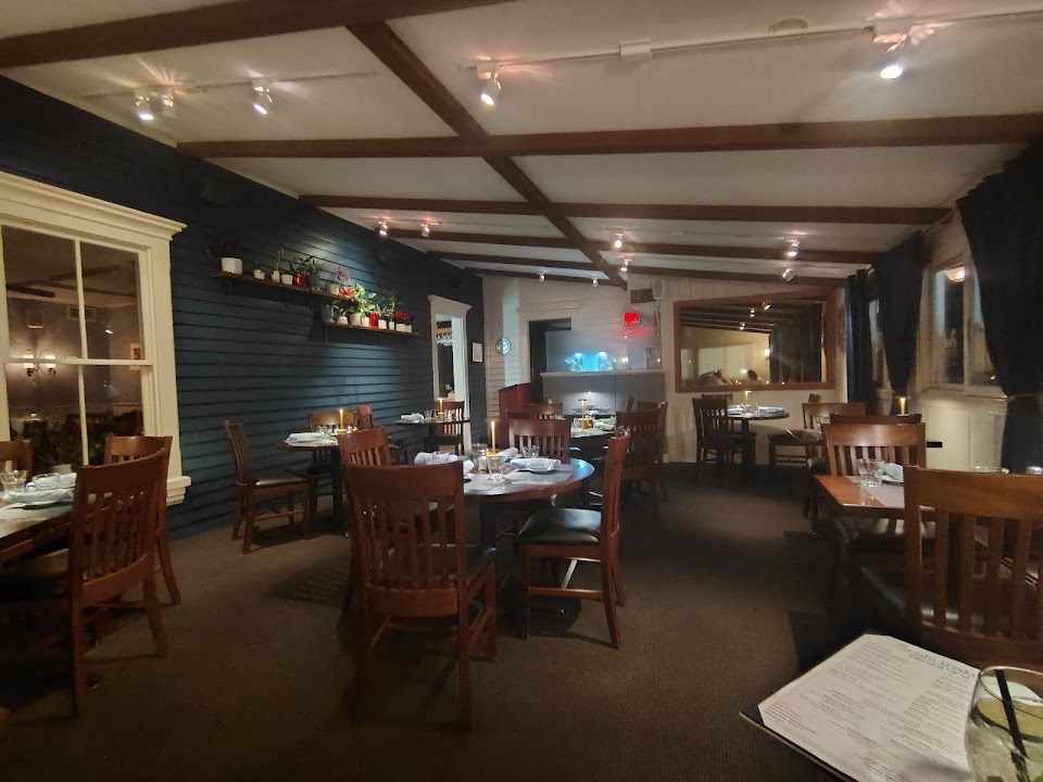 Cafe Triskele