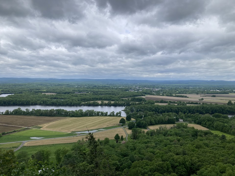Mt. Holyoke Trailhead