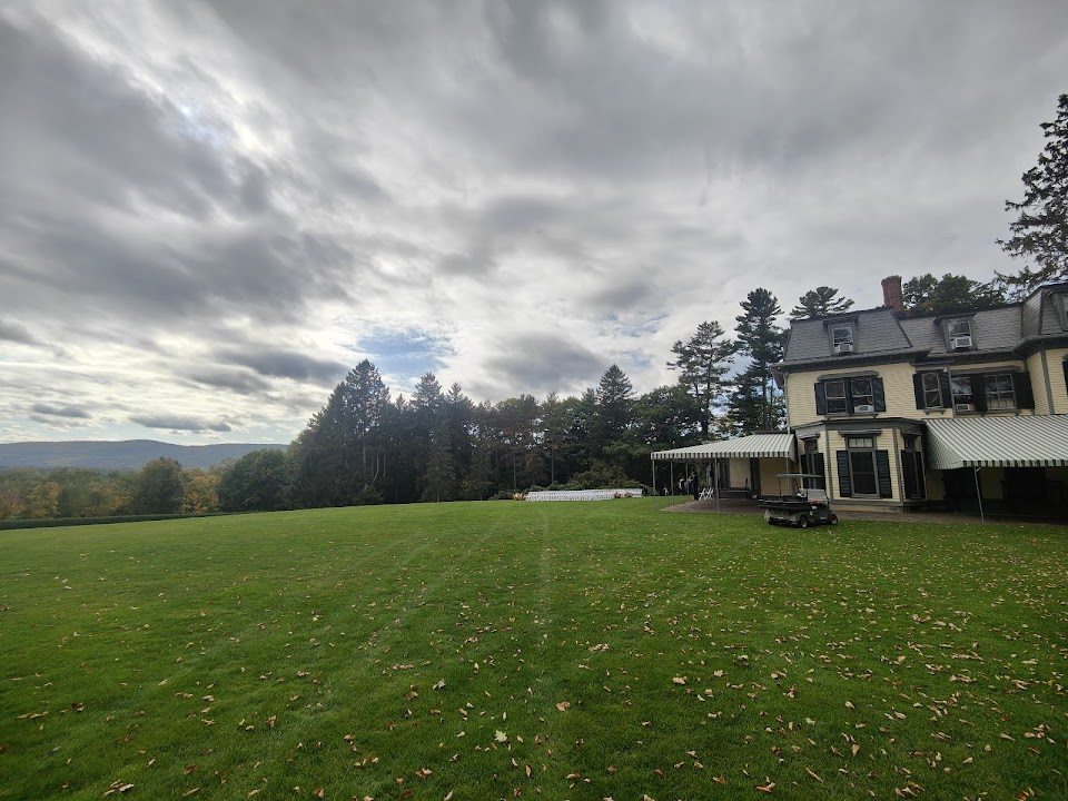 Highwood Manor House
