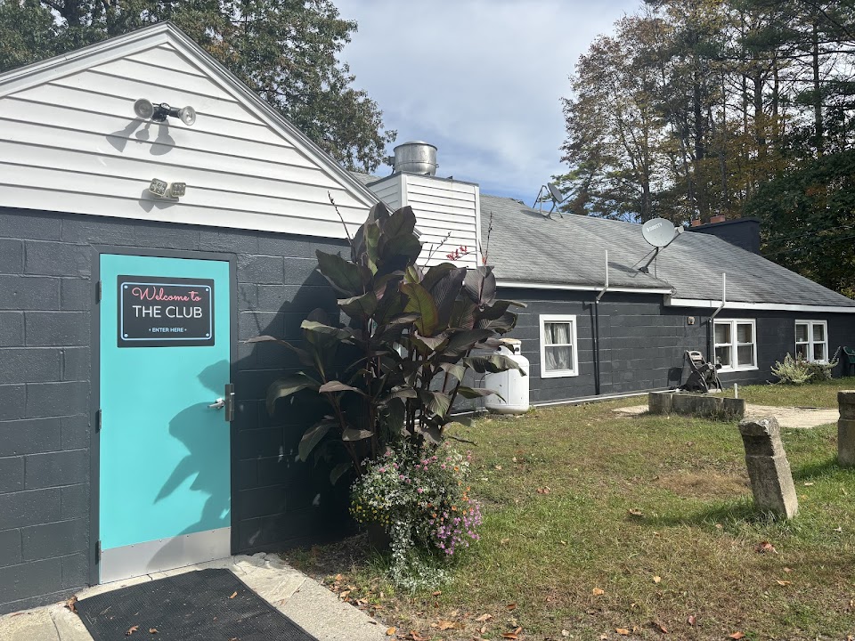 Shaw Pond Club