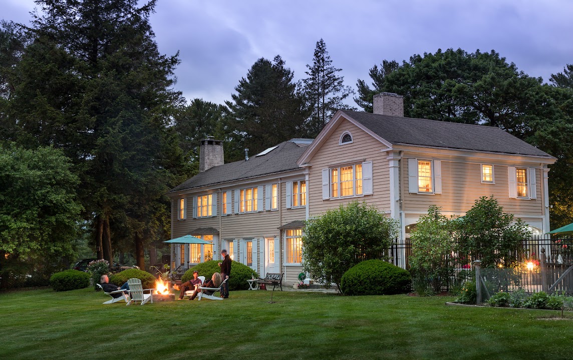 Devonfield Inn