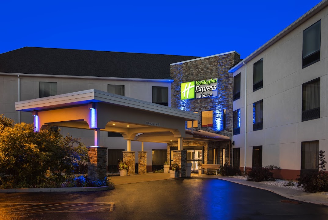 Holiday Inn Express & Suites