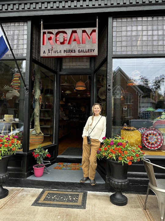 ROAM: A Xtina Parks Gallery